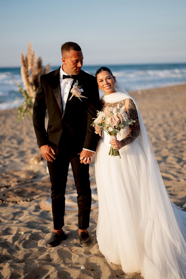Earthy Toned Beach Wedding With Cozy Boho Style