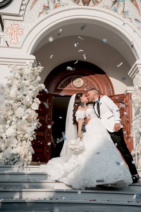 Elegant Summer Wedding With White Flowers Limassol