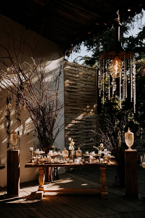 Garden Style Wedding With Romantic Details In Thessaloniki