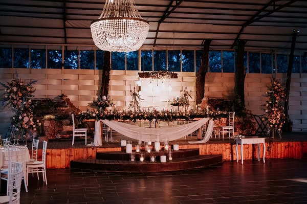 Garden Style Wedding With Romantic Details In Thessaloniki