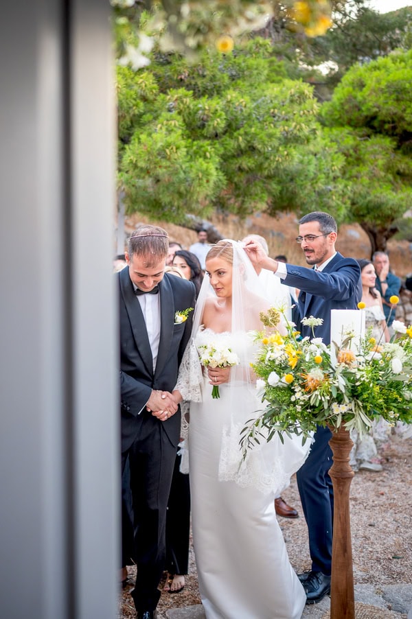 Organic Chic Wedding Hydra Natural Elements Yellow Flowers