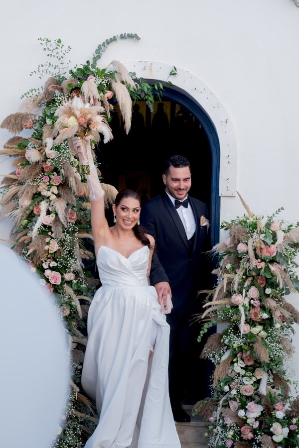 Romantic Boho Wedding With Pampas Grass And Roses