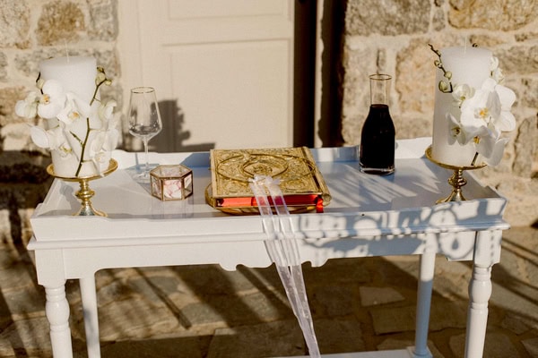 Romantic Summer Wedding In Naxos With White Orchids And Chic Details