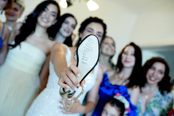 Romantic Wedding Chios Colorful Flowrs