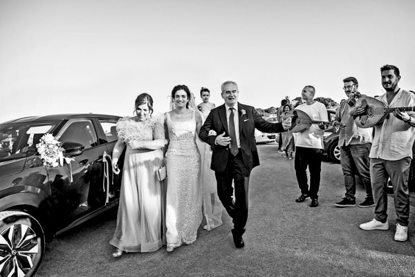 Romantic Wedding Chios Colorful Flowrs