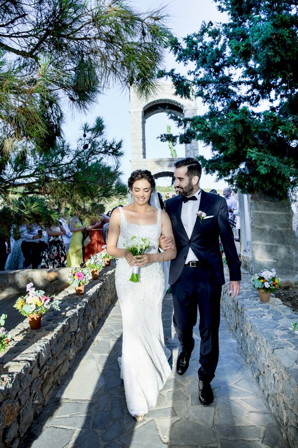 Romantic Wedding Chios Colorful Flowrs