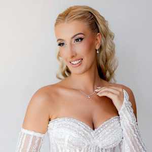 Ρομαντικός γάμος στη Θεσσαλονίκη με υπέροχη next day φωτογράφιση δίπλα στη λίμνη | Κυριακή & Παναγιώτης