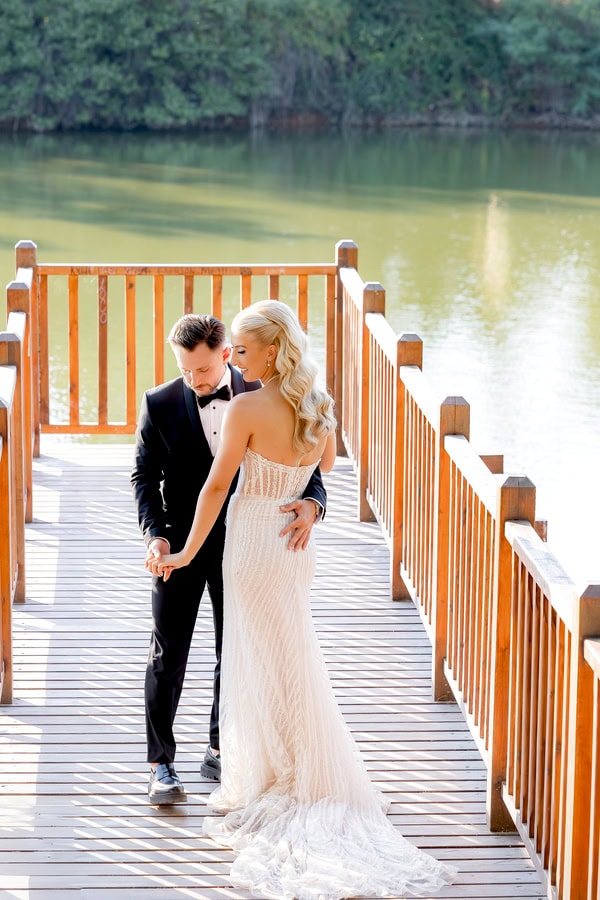 Romantic Wedding In Thessaloniki With Wonderful Next Day Photoshoot By The Lake