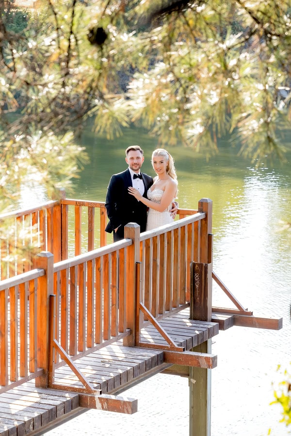 Romantic Wedding In Thessaloniki With Wonderful Next Day Photoshoot By The Lake