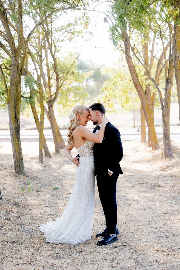 Romantic Wedding In Thessaloniki With Wonderful Next Day Photoshoot By The Lake