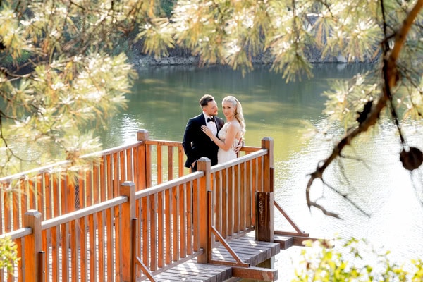 Romantic Wedding In Thessaloniki With Wonderful Next Day Photoshoot By The Lake