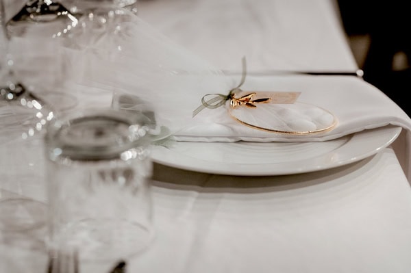 Romantic Wedding With White Roses And Rustic Chic Details