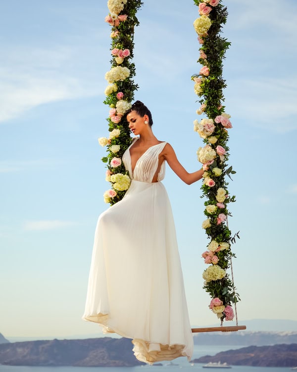 Soft Glam Bridal Makeup We Completely Adore