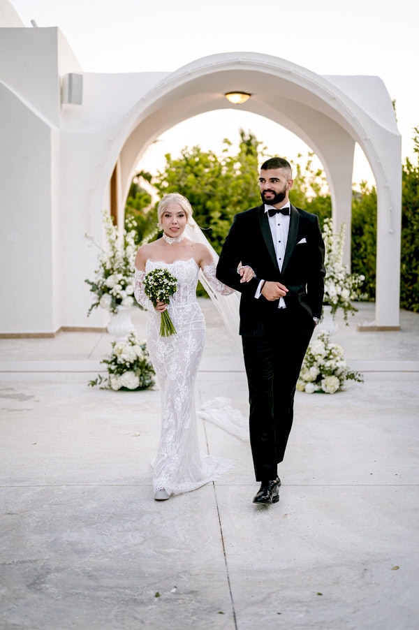 Spring Wedding Filled With White Flowers At Amaltheia The Place