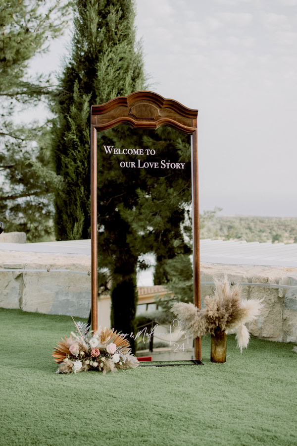 Summer Boho Wedding Ktima Vikis