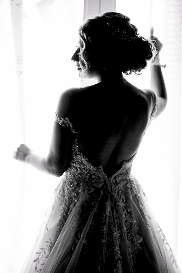 Summer Wedding In Lesvos With Touching Moments