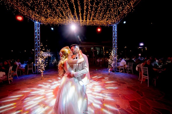 Summer Wedding In Lesvos With Touching Moments