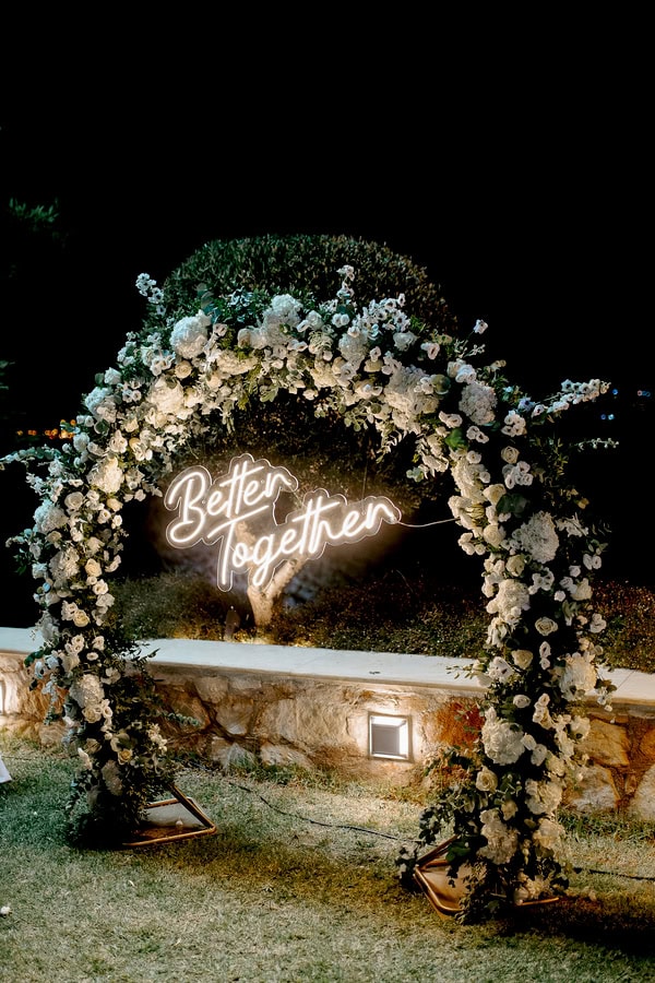 Summer Wedding White Flowers Stylish Decor