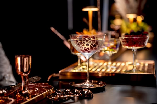 The Art Of Bar Catering For Unforgettable Wedding Parties