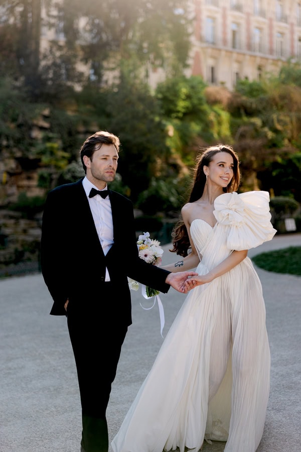 The Most Iconic Paris Styled Shoot To Fall Head Over Heels In Love With