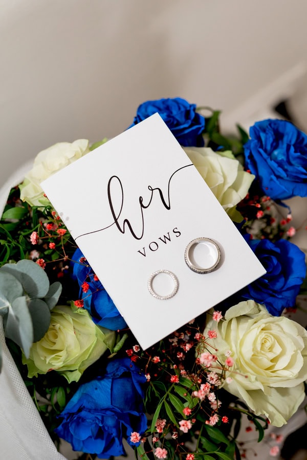 Modern Chic Wedding With Black And White Details Sea Soul