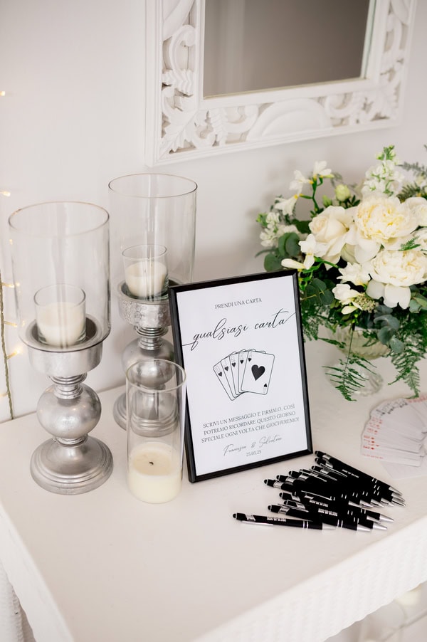 Modern Chic Wedding With Black And White Details Sea Soul