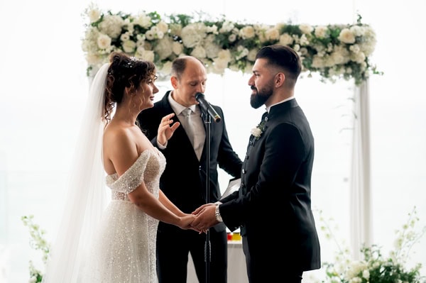 Modern Chic Wedding With Black And White Details Sea Soul