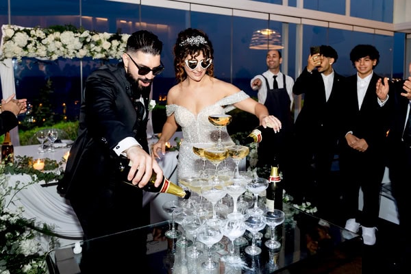 Modern Chic Wedding With Black And White Details Sea Soul