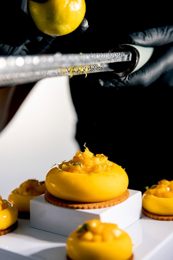 Mou Floon Brings Art French Pastry Your Wedding