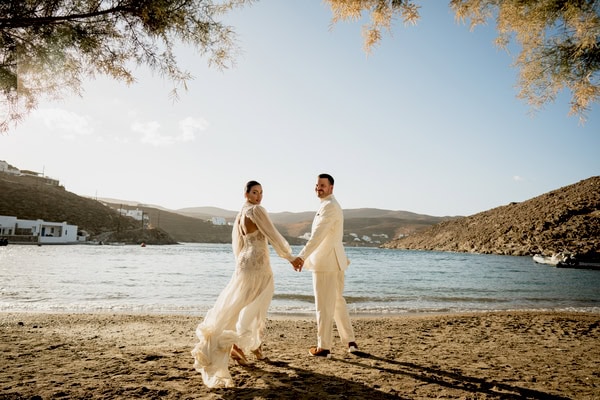 Naturally Chic Kythnos Wedding With White Roses And Eucalyptus