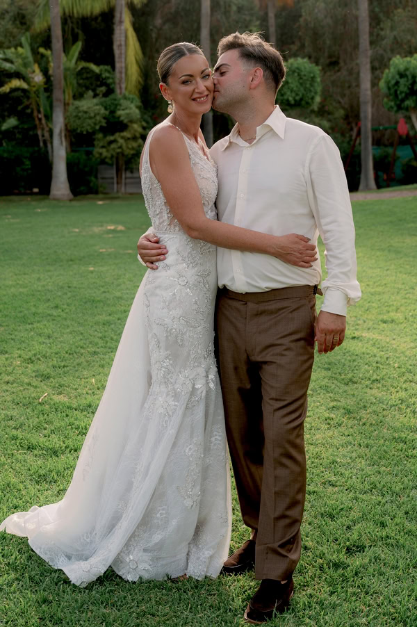 Romantic Floral Wedding By The Sea Columbia Beach Resort