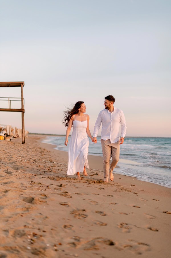 Romantic Seaside Photoshoot In Kalogria