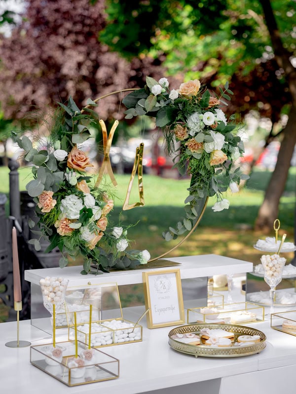 Romantic Summer Wedding In Thessaloniki With Roses And Hydrangeas
