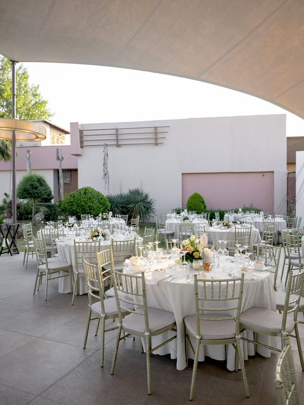 Romantic Summer Wedding In Thessaloniki With Roses And Hydrangeas