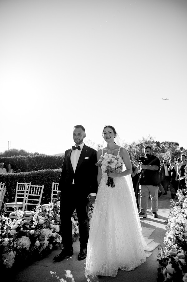 Romantic Wedding At Ktima Orizontes With White Decor