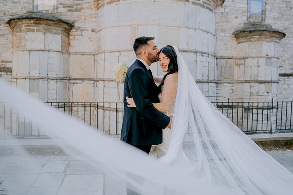 Romantic Wedding Volos All White Flowers