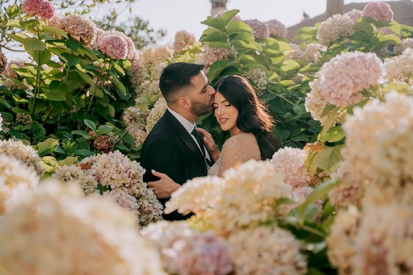 Romantic Wedding Volos All White Flowers
