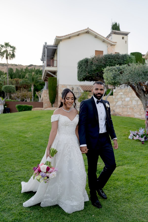 Spring Destination Wedding Colorful Flowers Columbia Beach Resort