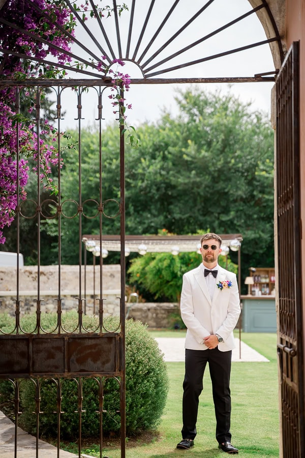 Summer Destination Wedding Colorful Flowers The Courti Estate