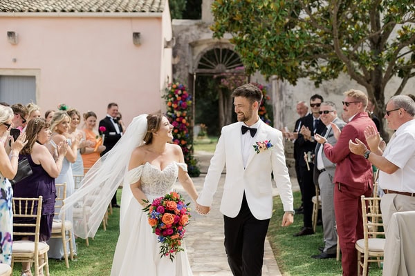 Summer Destination Wedding Colorful Flowers The Courti Estate