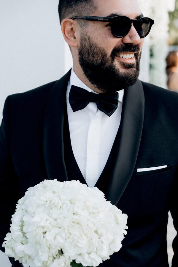 Summer Minimal Chic Wedding With White Hydrangeas And Babys Breath