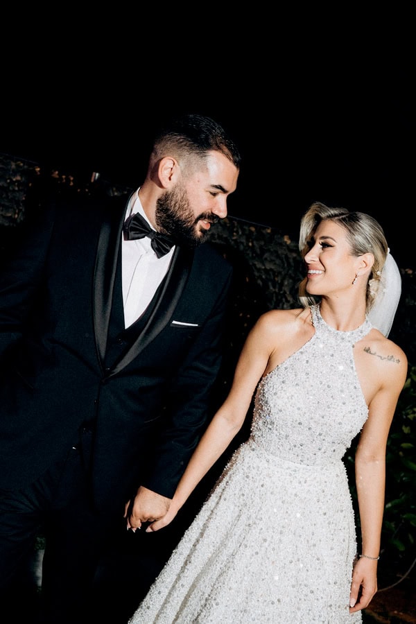 Summer Minimal Chic Wedding With White Hydrangeas And Babys Breath