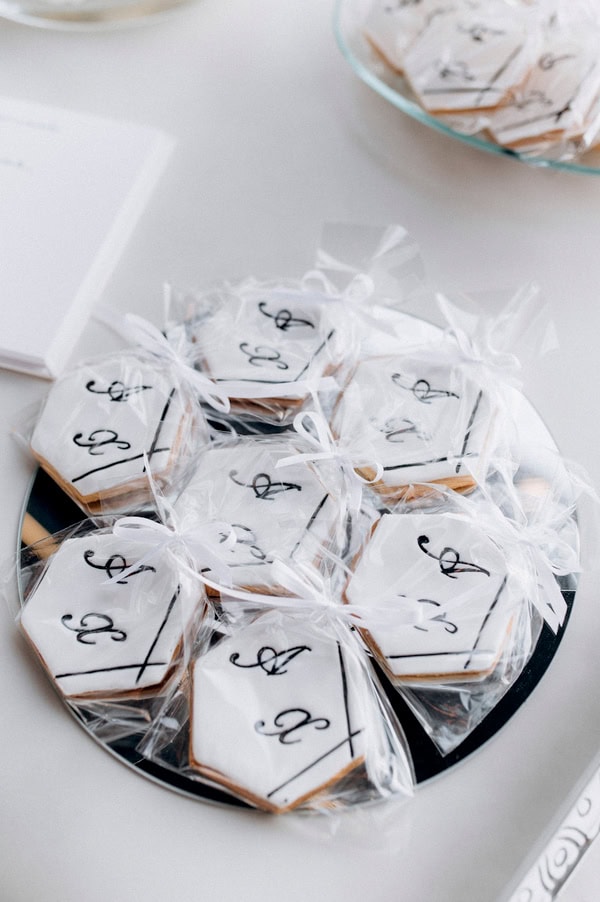 Summer Minimal Chic Wedding With White Hydrangeas And Babys Breath