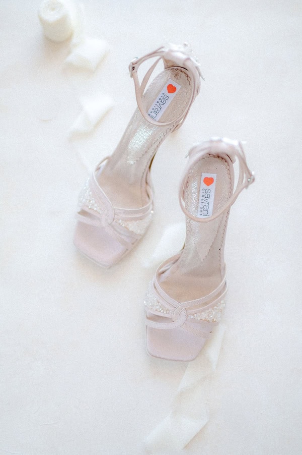 Summer Wedding In Agrinio With White Hydrangeas And Roses