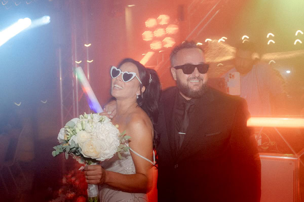 Summer Wedding In Agrinio With White Hydrangeas And Roses