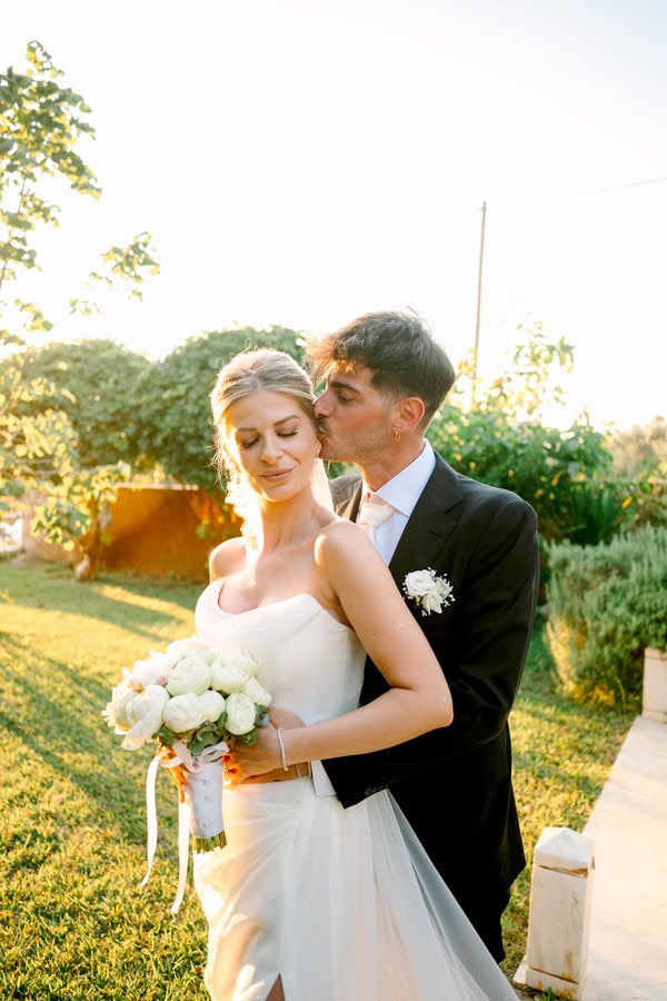 Summer Wedding In Pyrgos With Romantic Details