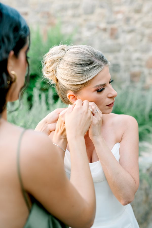 Summer Wedding In Pyrgos With Romantic Details