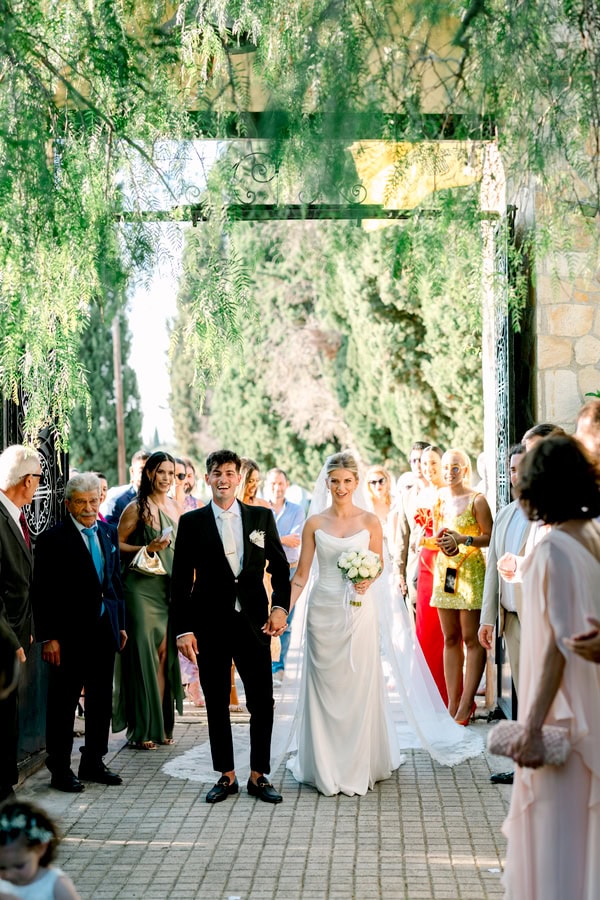 Summer Wedding In Pyrgos With Romantic Details