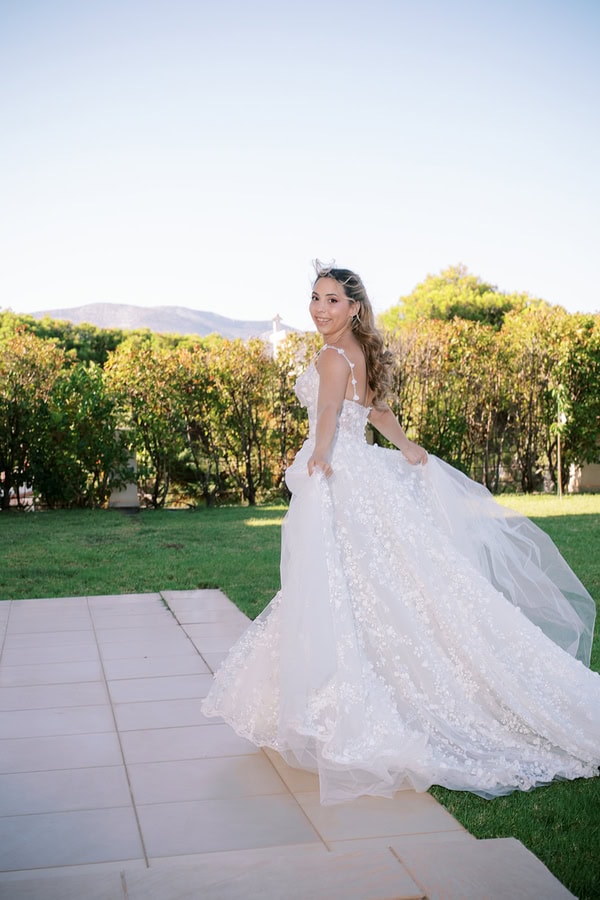 Timeless Chic Athens Wedding With Prettiest Details