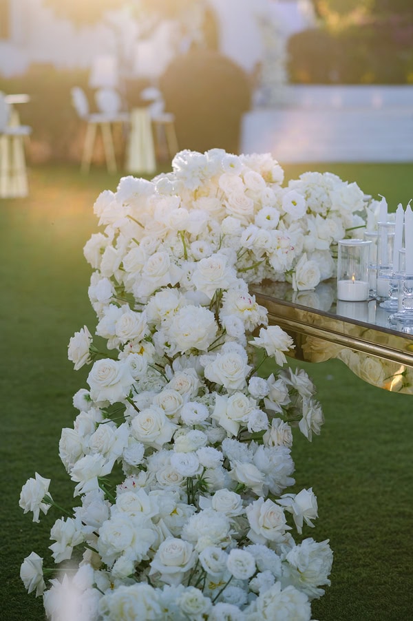 Timeless Chic Athens Wedding With Prettiest Details